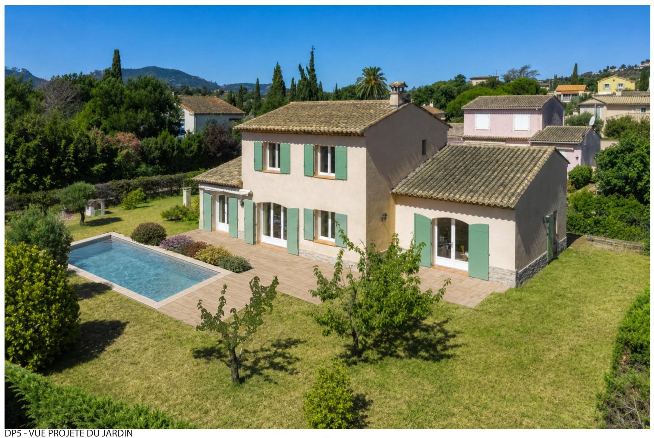 Transformation d'une maison individuelle à Mandelieu-la-Napoule, vue projetée du jardin